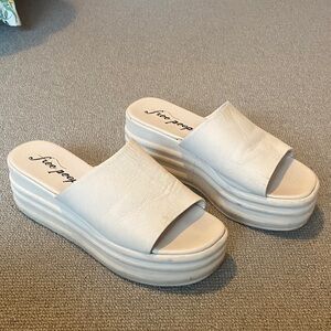 Free People Harbor Cream Leather Platform Slide Sandals sz 39